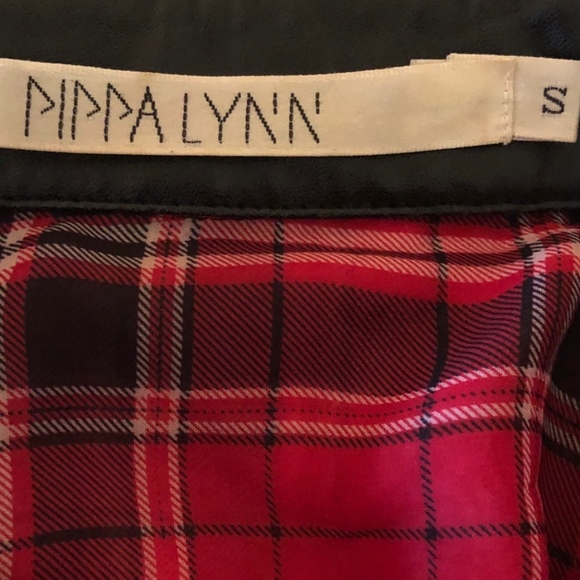Pippalynn Plaid Button Down - Picture 5 of 5